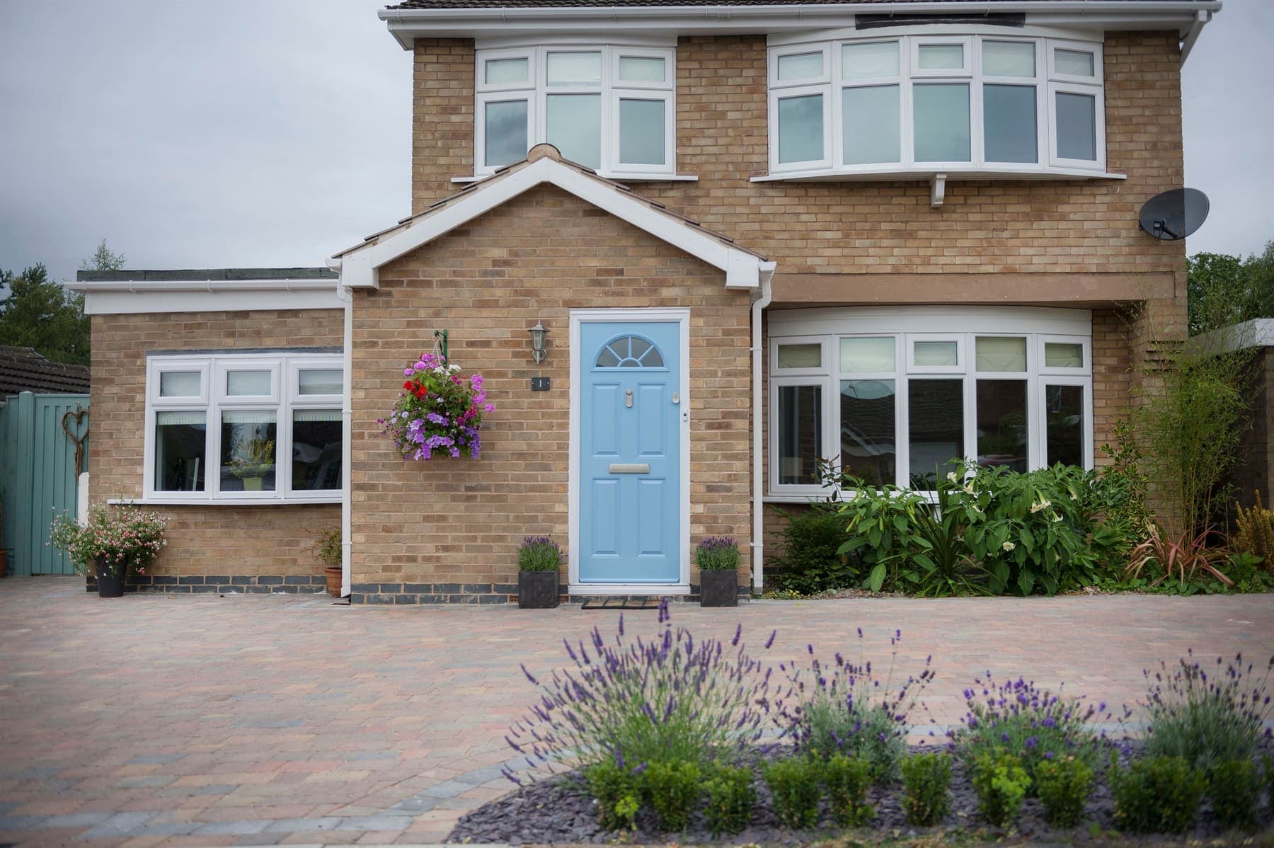 Portavelle Sunbury composite front door in Duck Egg Blue