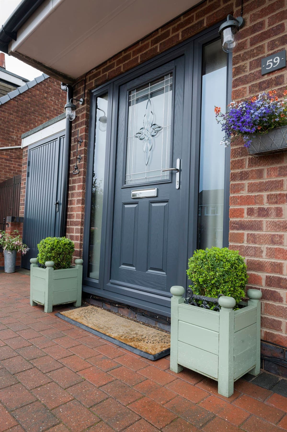 Portavelle Aldbury composite front door side view